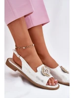 Dámské Sandály Na Ploché Podpatky S Dekorativním  Stříbrné model 21696681 - S.Barski