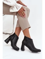 Dámské zateplené kotníkové boty na sloupku – černé Ivessara Dámské zateplené kotníkové boty na sloupku – černé Ivessara