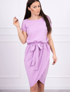 Šaty s obálkovým spodním dílem ve fialové barvě