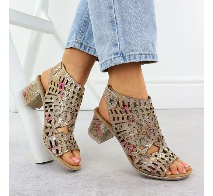 Rieker 64780-90 dámské vestavěné ažurové sandály