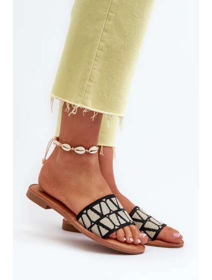 Dámské černé sandály na ploché podrážce model 21657438 - Boto Dámské černé sandály na ploché podrážce model 21657438 - Boto