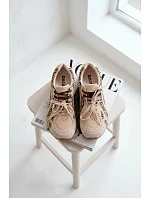 Kožené semišové dámské tenisky Big Star model 22074804 béžové - Big Star Shoes Kožené semišové dámské tenisky Big Star model 22074804 béžové - Big Star Shoes