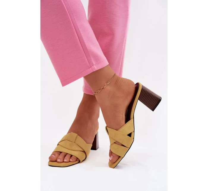 Dámské sandály na podpatku s řemínky Eko semišové Žluté Corivelle