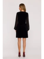 Sametové šaty s rukávy černé model 21479267 - Moe