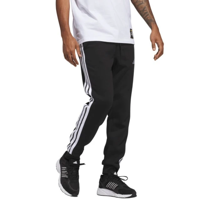 kalhoty adidas Essentials 3Stripes M model 21313741 - NIKE kalhoty adidas Essentials 3Stripes M model 21313741 - NIKE