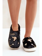 Pantofle S Přívěsky Černé model 21680849 - Boto Pantofle S Přívěsky Černé model 21680849 - Boto