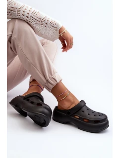 Dámské pěnové žabky bílé model 21659103 - Boto