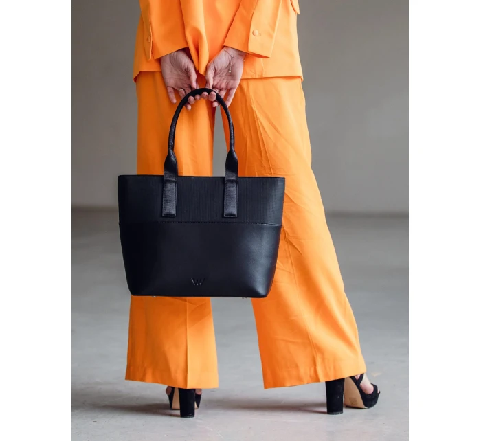 Velká kabelka VUCH Wennie QTD Black Velká kabelka VUCH Wennie QTD Black