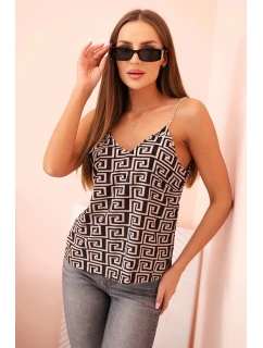 Dámská top na ramínkách s řetízkem a geometrickým vzorem camelová + černá