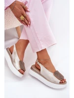 Kožené Dámské Sandály Na Platformě S Dekorací Zlaté model 21701855 - Zazoo