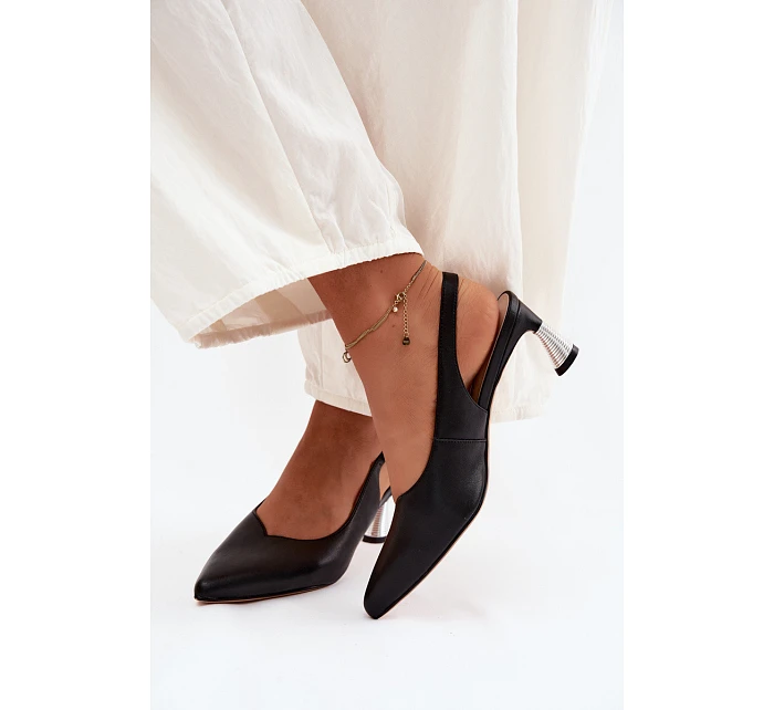 Kožené dámské sandály na podpatku model 22122620 Černé - VINCEZA