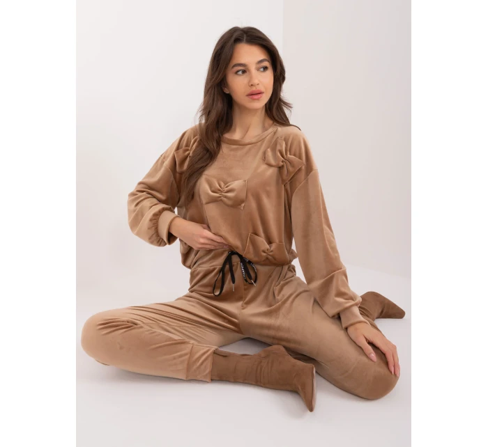 Sada DHJ KMPL 8850.68 tmavě lila