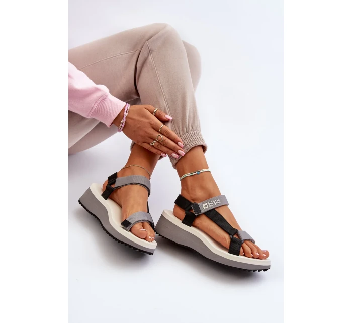 Dámské sandály na platformě a klínku Big Star šedá Dámské sandály na platformě a klínku Big Star šedá