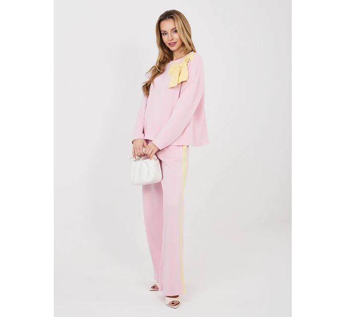 IT DR tepláky 22220.88 světle růžová IT DR tepláky 22220.88 světle růžová