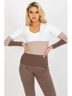 Halenka  model 174590 Rue Paris