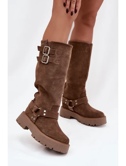 Kožené semišové dámské kozačky s přezkami zateplené Big Star model 21758942 béžové - Big Star Shoes Kožené semišové dámské kozačky s přezkami zateplené Big Star model 21758942 béžové - Big Star Shoes