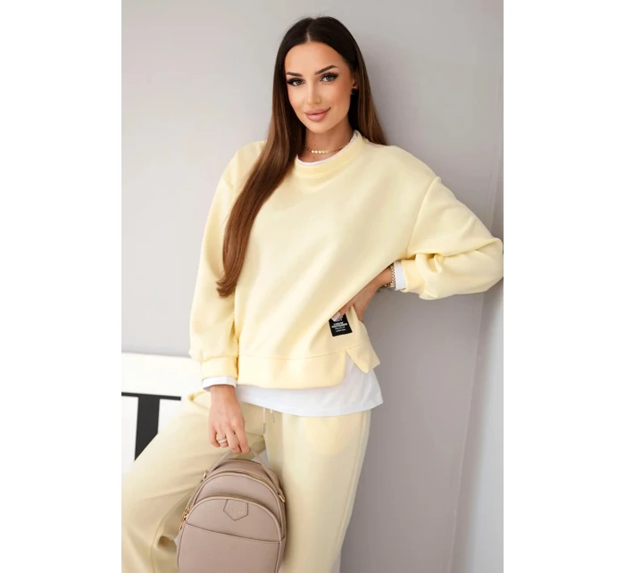 Dámská souprava s máslovou barvou, volná mikina a tepláky žlutý Dámská souprava s máslovou barvou, volná mikina a tepláky žlutý