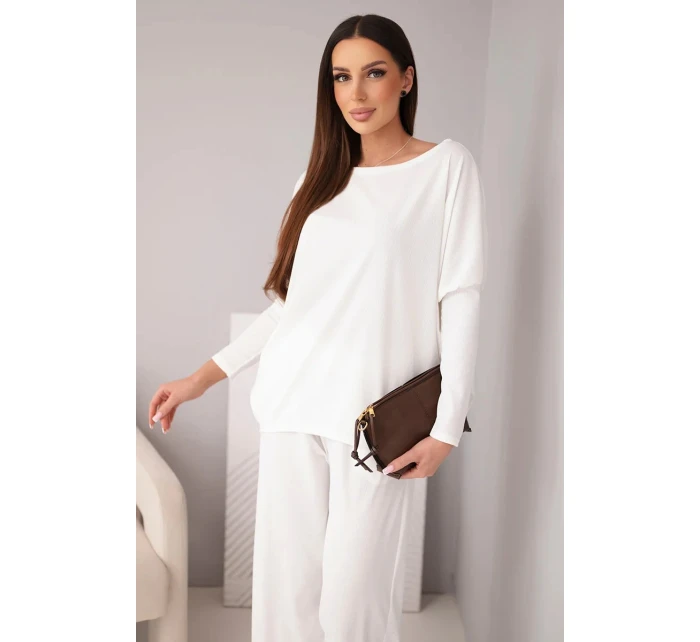 Dámská souprava z viskózy s volnou blůzou a kalhotami ecru