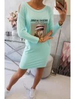 Šaty s potiskem model 18744172 v mátové barvě - K-Fashion Šaty s potiskem model 18744172 v mátové barvě - K-Fashion