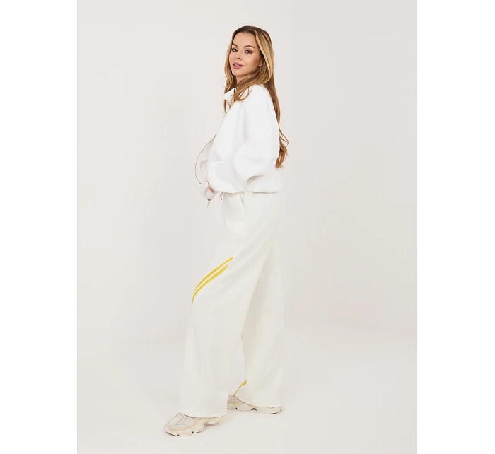 IT DR tepláky 22168.66 ecru