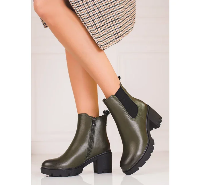 Pěkné  kotníčkové boty dámské zelené na širokém podpatku