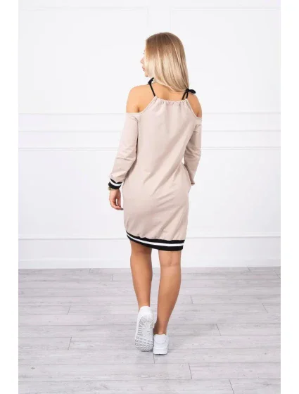 Béžové šaty Tres Chic Béžové šaty Tres Chic