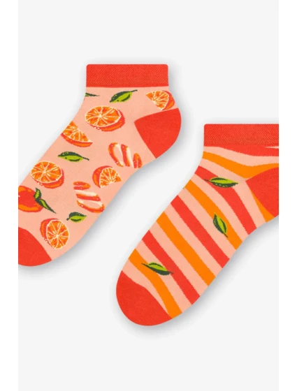 Krátké asymetrické pánské ponožky model 8893833 - More Krátké asymetrické pánské ponožky model 8893833 - More