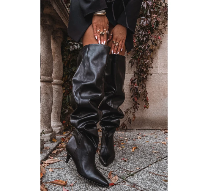 Nazouvací dámské kozačky na jehlovém podpatku černé Ysolienne Nazouvací dámské kozačky na jehlovém podpatku černé Ysolienne