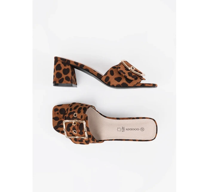 Praktické se zvířecím motivem  nazouváky dámské na širokém podpatku