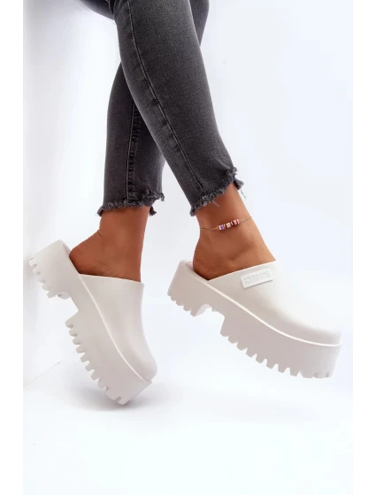 Dámské pantofle na platformě Big Star - bílá Dámské pantofle na platformě Big Star - bílá