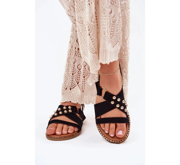 Dámské sandály na nízkém podpatku se zlatými cvoky – černé