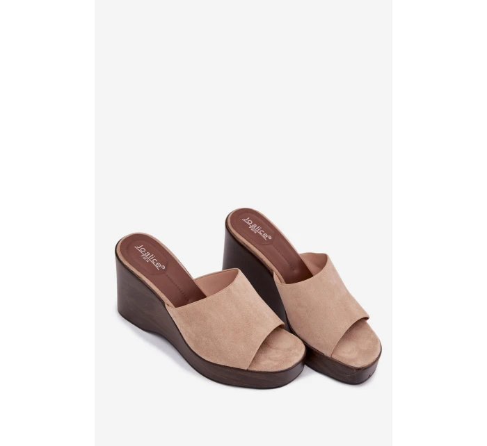 Dámské pantofle na platformě model 21919258 - Boto