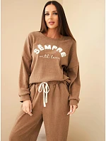 Dámský model 22353131 komplet s mikinou a tepláky jogger camelový - K-Fashion Dámský model 22353131 komplet s mikinou a tepláky jogger camelový - K-Fashion