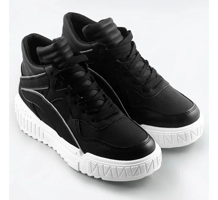 černé dámské sportovní boty model 17605864 - Mix Feel černé dámské sportovní boty model 17605864 - Mix Feel