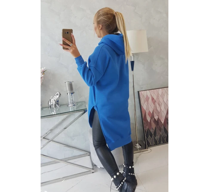 Zateplená halenka s bočními rozparky chrpově modrá Zateplená halenka s bočními rozparky chrpově modrá
