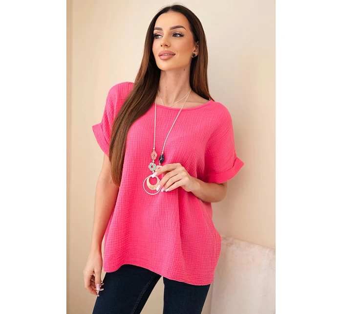 Mušelínová halenka s náhrdelníkem růžový