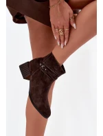 Dámské boty z přírodního semiše na klínu zateplené model 21715526 čokoládové - D&A