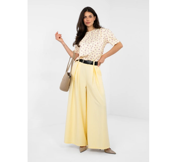 Spodnie IT SP model 21946585 jasny żółty - FPrice
