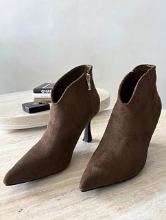 Boty na podpatku  model 230936 Step in style