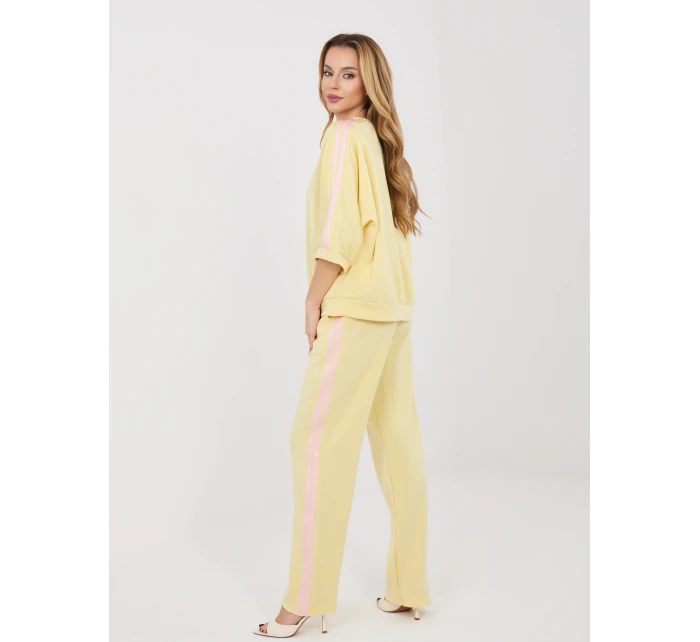 Komplet IT KMPL 22215.77 jasny żółty