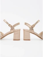 Moderní dámské  sandály zlaté na širokém podpatku