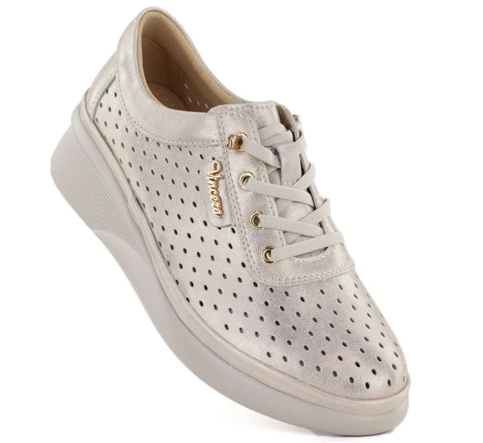 Dámské kožené polobotky na zlaté platformě model 22021909 - VINCEZA