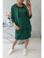 Šaty s kapucí tmavě zelené Šaty s kapucí tmavě zelené