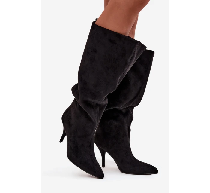 Vklouzávací dámské kozačky na podpatku z eko semiše černé Noretta