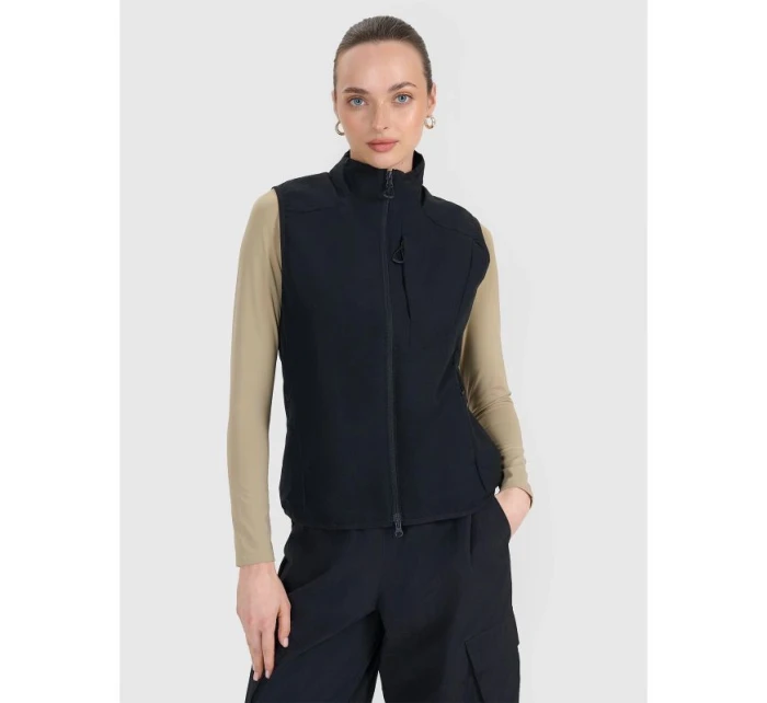 Dámské prošívané tričko bez rukávů 4F 4FWSS25TVJAF188-20S Dámské prošívané tričko bez rukávů 4F 4FWSS25TVJAF188-20S