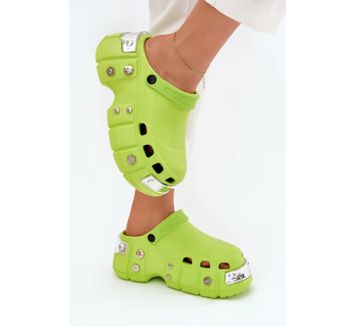 Dámské sandály na masivní platformě model 21702844 - Boto Dámské sandály na masivní platformě model 21702844 - Boto