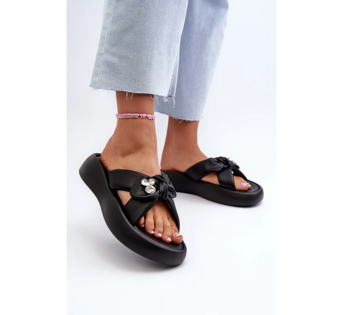 Dámské kožené sandály na platformě černé model 21658568 - Goe
