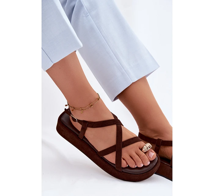 Sandály na platformě s zlatým detailem čokoládové Olmira