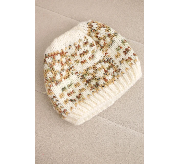 Dámská zimní vlněná čepice s ozdobnými krystalky K399 černá