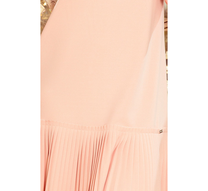 Pohodlné dámské plisované šaty v broskvové barvě model 7245112 - numoco